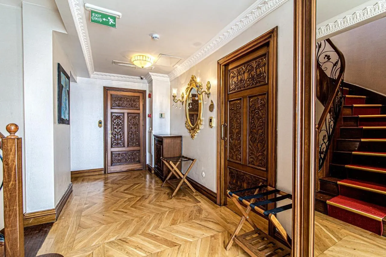 ホテル Splendid Studio In Historic Mansion In Beylerbeyi イスタンブール